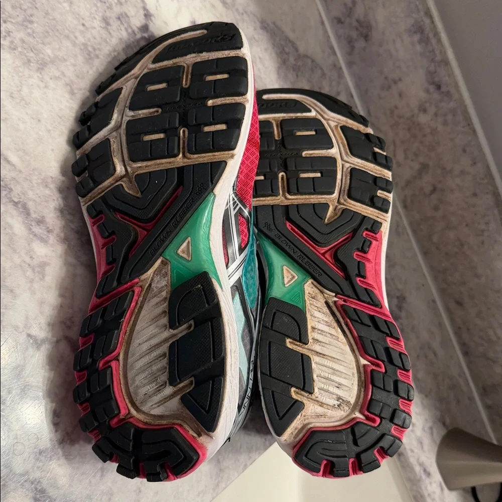 Brooks RAVENNA 7 Women's Running Shoes Size 9.5 Pink Teal Gray EUC